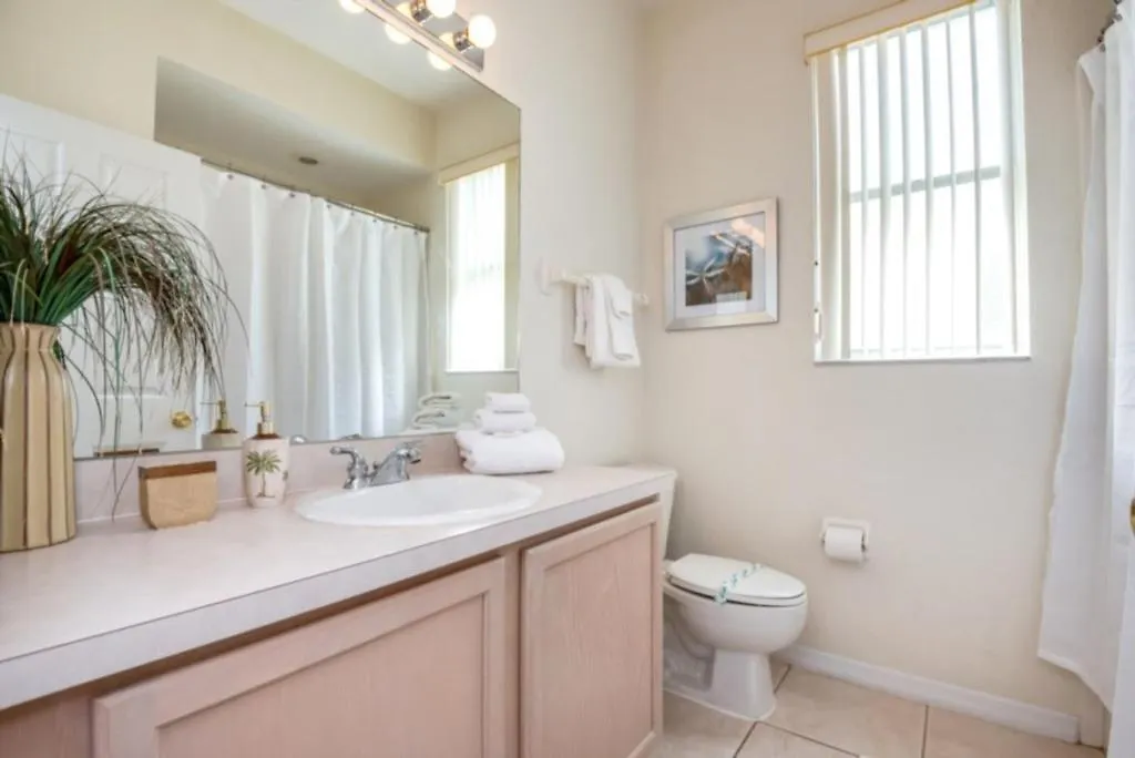 169 Belf Villa Four Corners