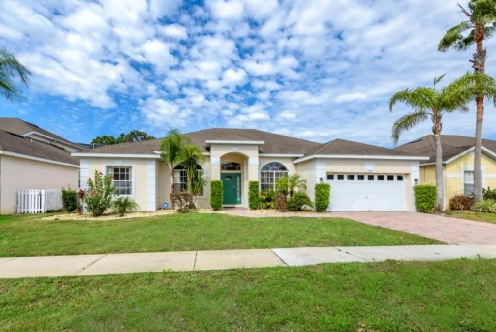 169 Belf Villa Four Corners